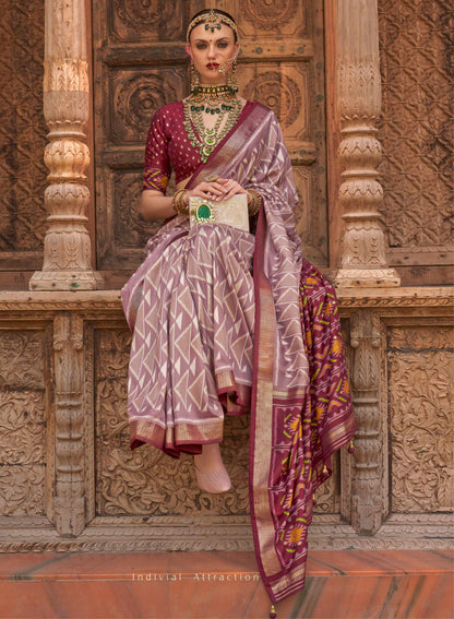 Mauve with Mehroon Soft Floral Printed Saree with Ekat Border and Pallu