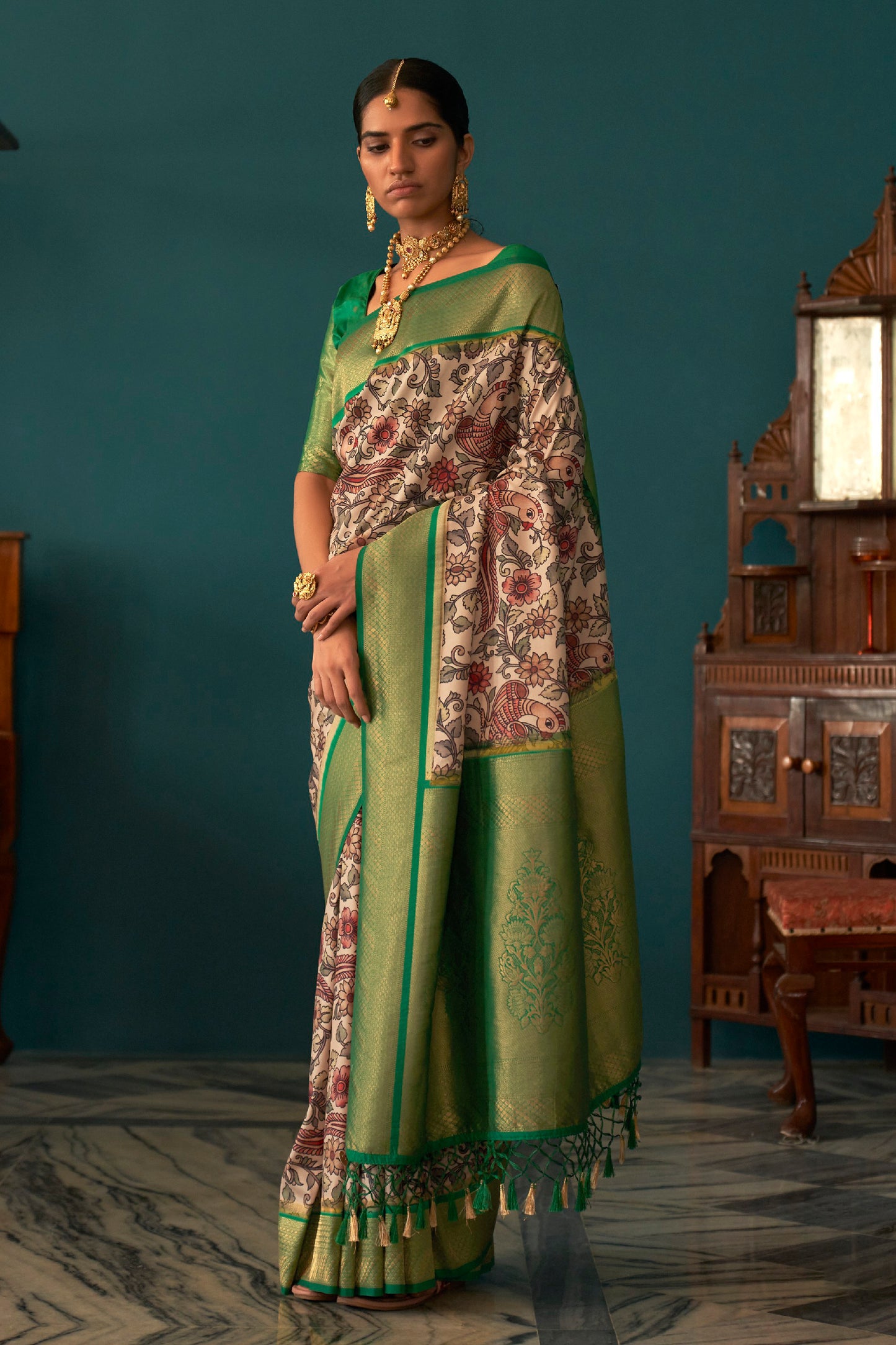 Cream Printed Soft Satin Silk Kalamkari Saree with Green Pattu Border