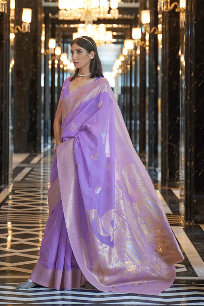 Lavender Purple Zari Woven Floral Pallu Linen Saree.