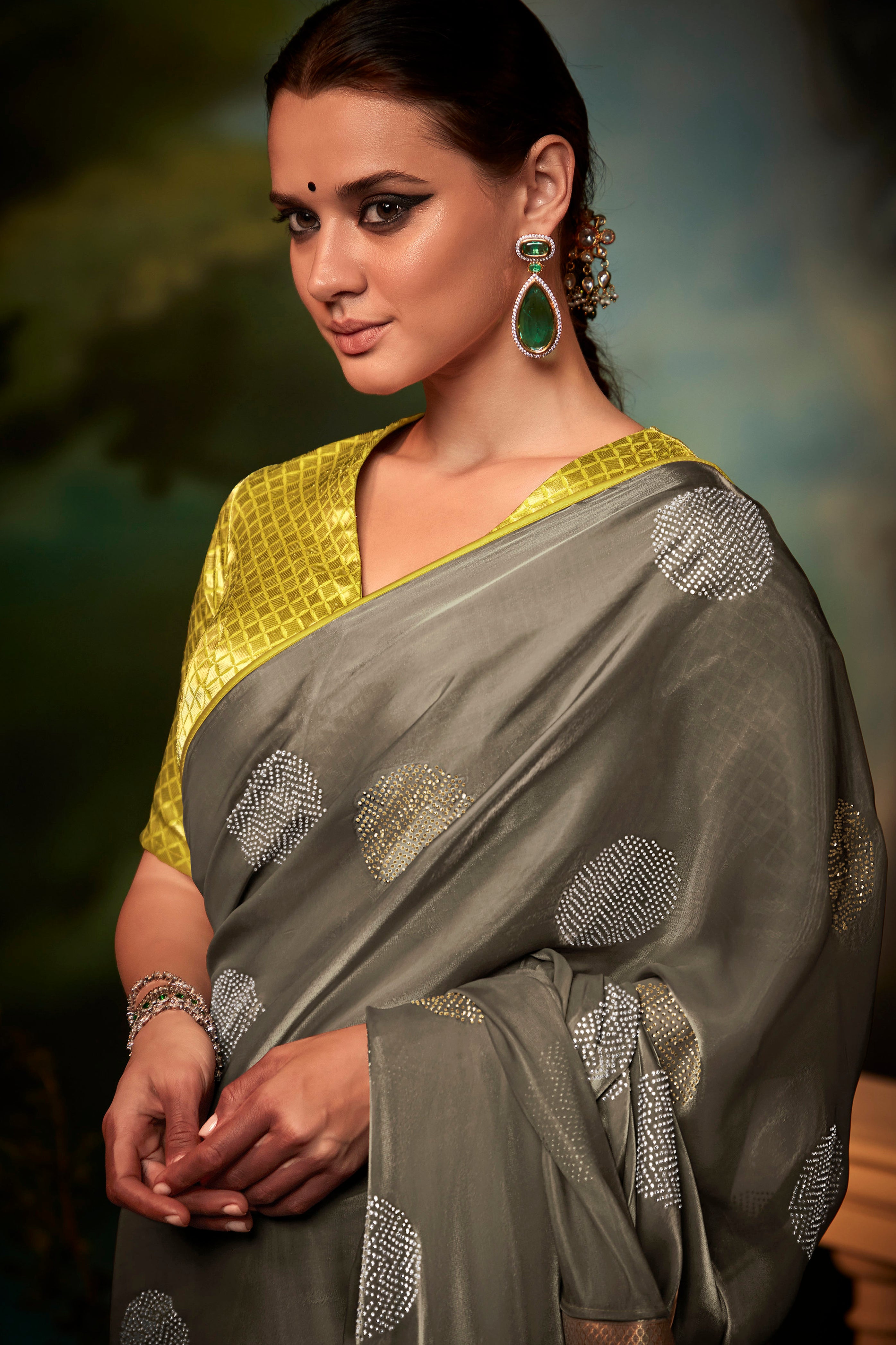 Kanchipuram Semi-Silk Sarees in Ash Blue and Teal Combination with Emb –  Amythi kanchi Silks