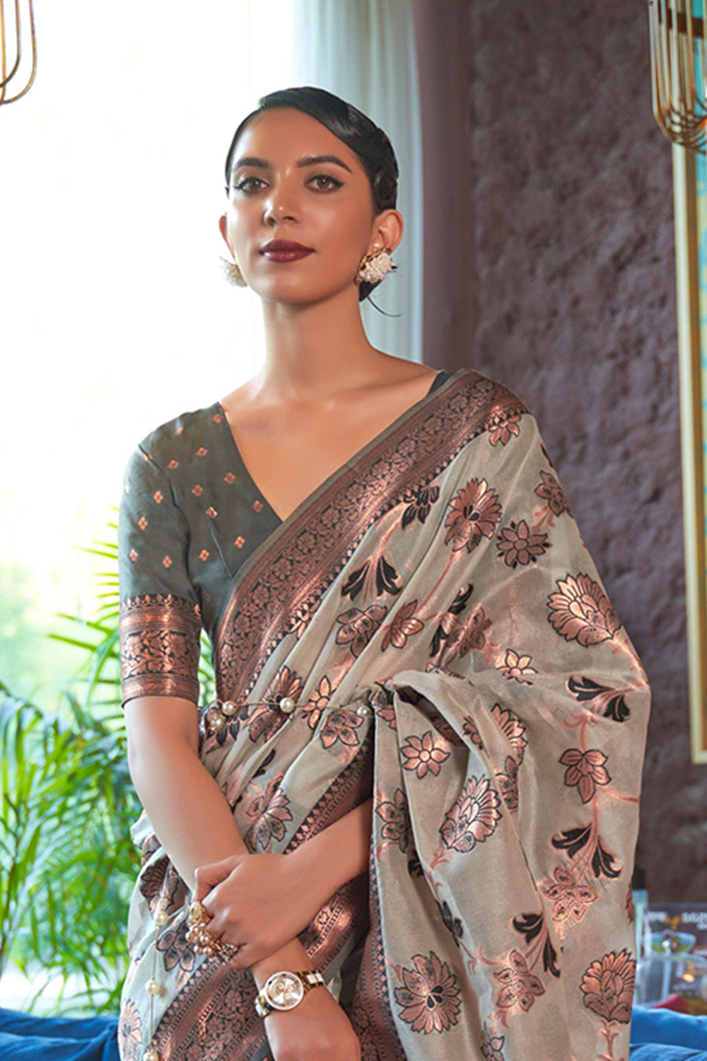 Basil Green Copper Zari Woven Floral Soft Organza Saree