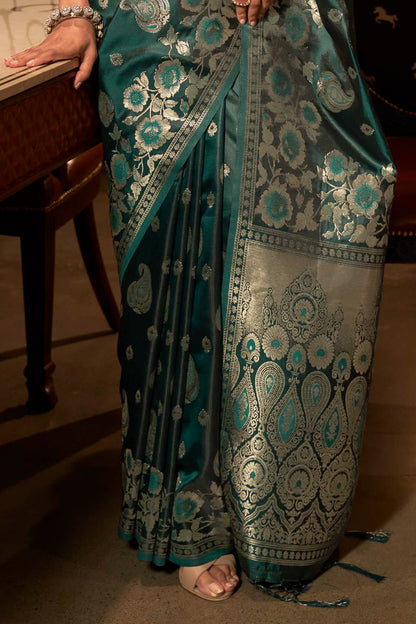 Bottle Green Kanjivaram Style Zari Woven Designer Saree