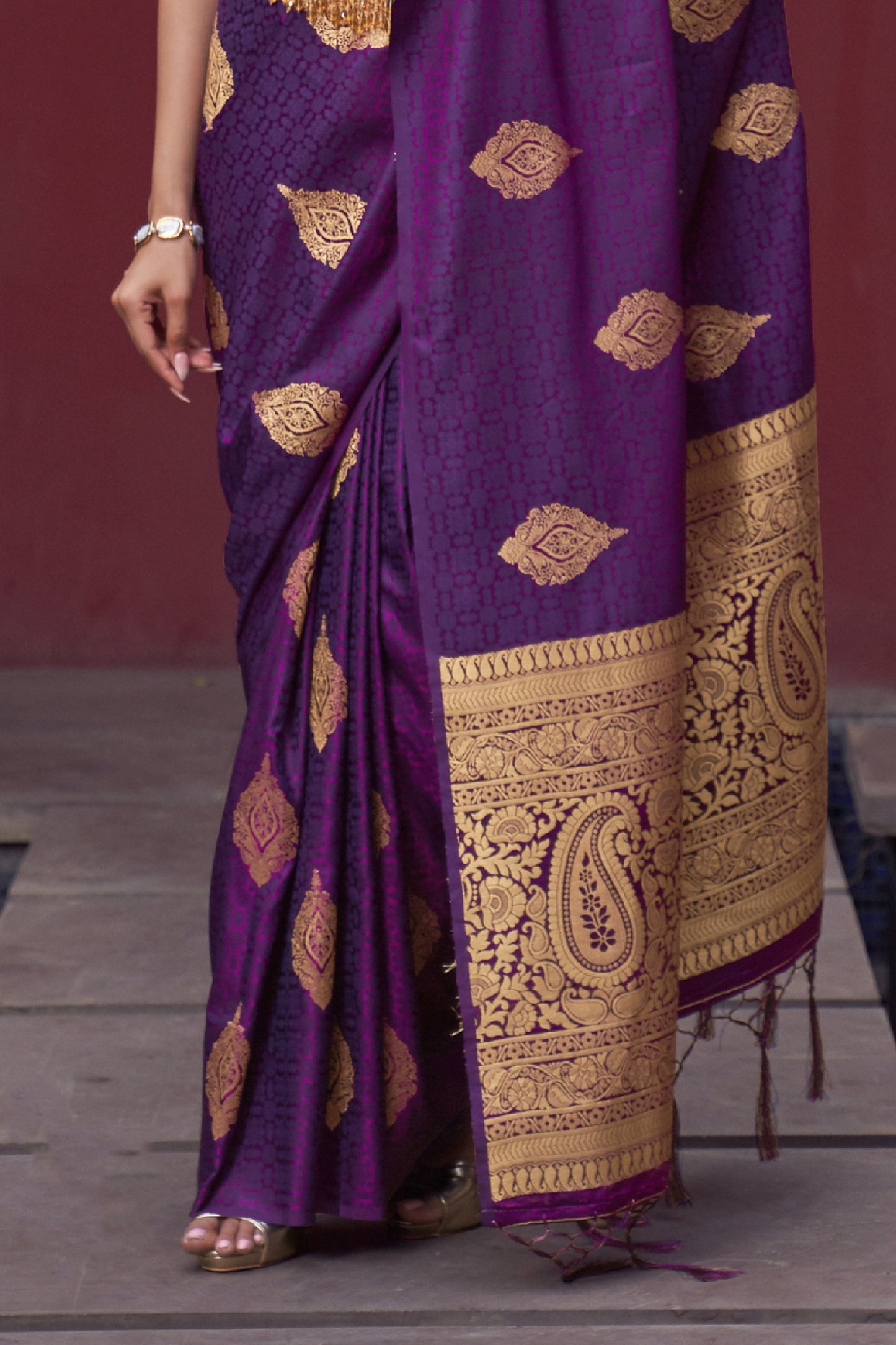 Royal Purple Soft Kanjivaram Glamorous Saree With Zari