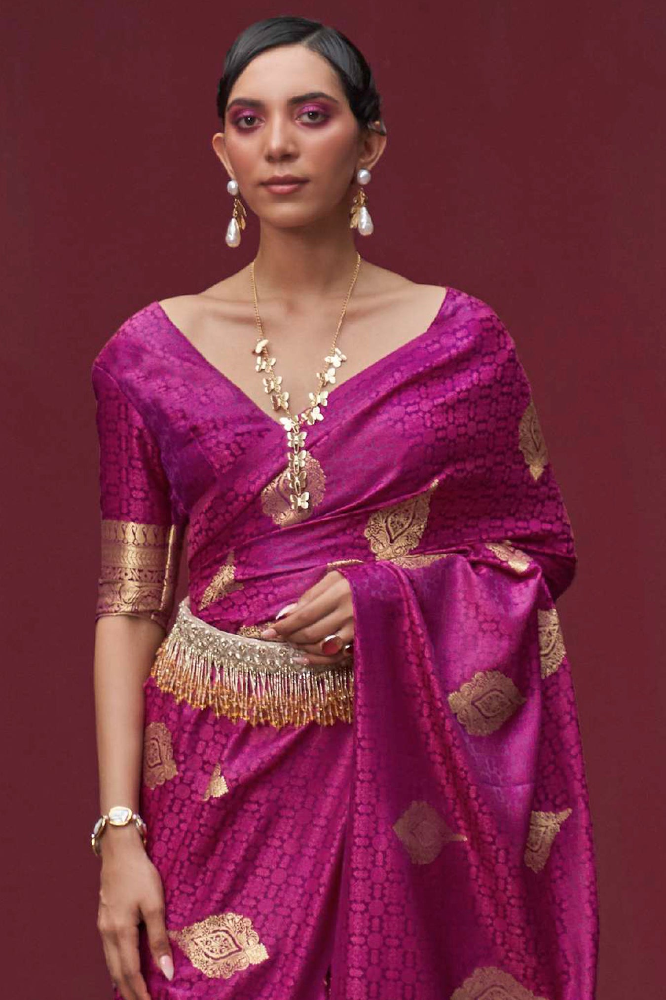 Ruby Pink Soft Kanjivaram Style Glamorous Saree with Zari Weaving