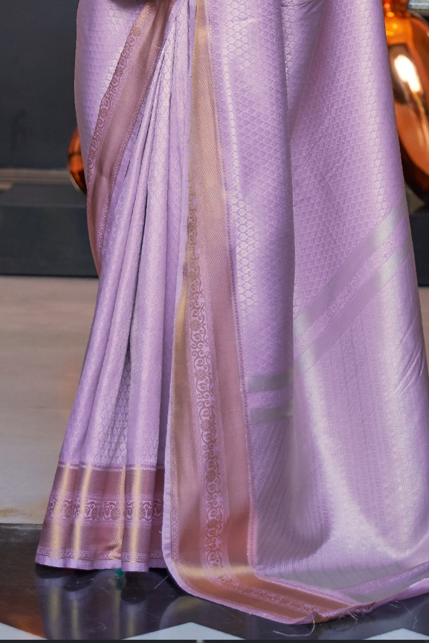 Mauve Pink Kanjivaram Silk Saree with Antique Finish & Glossy Texture