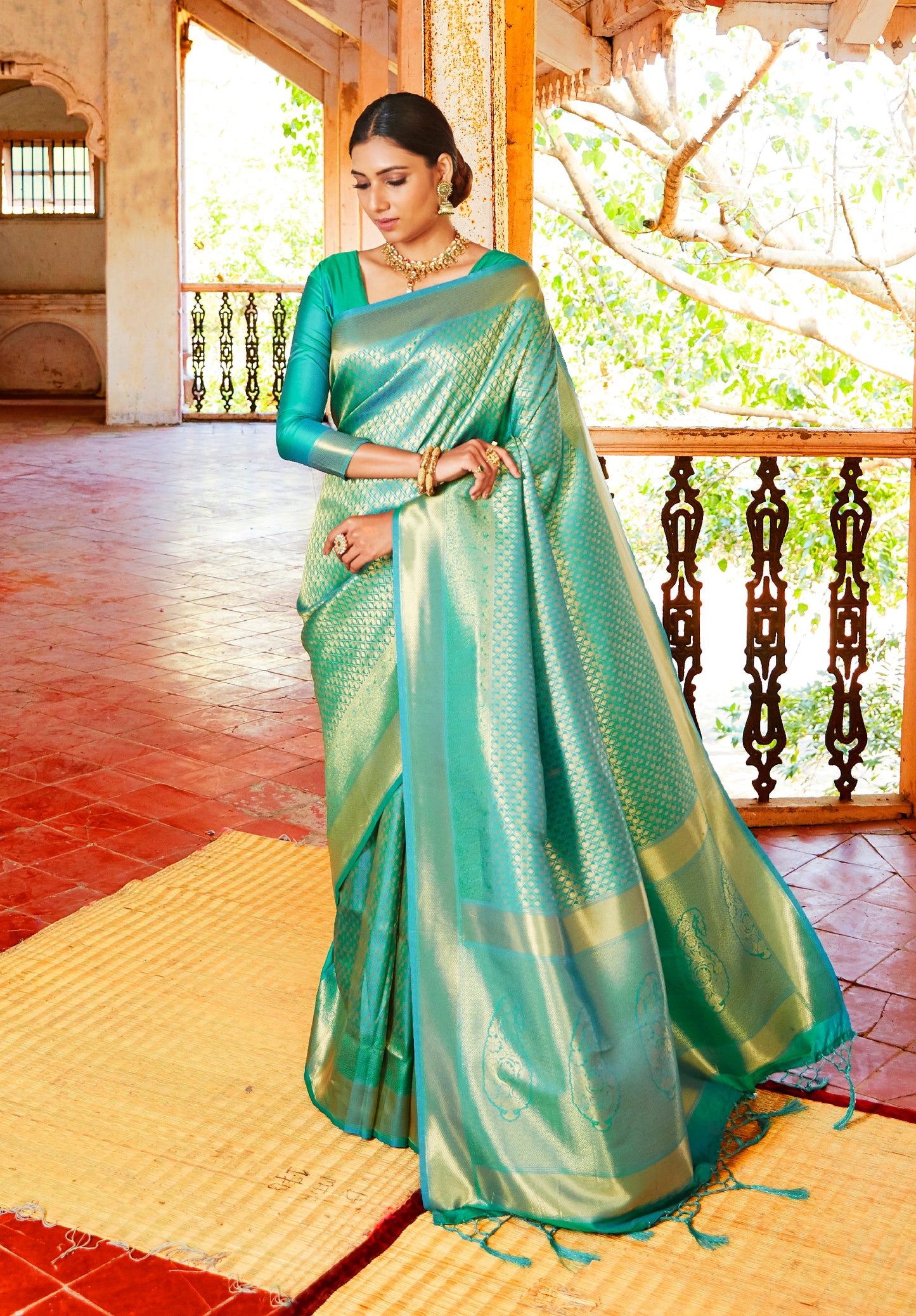 Pear Green  Zari Woven Soft Kanjivaram Silk Saree