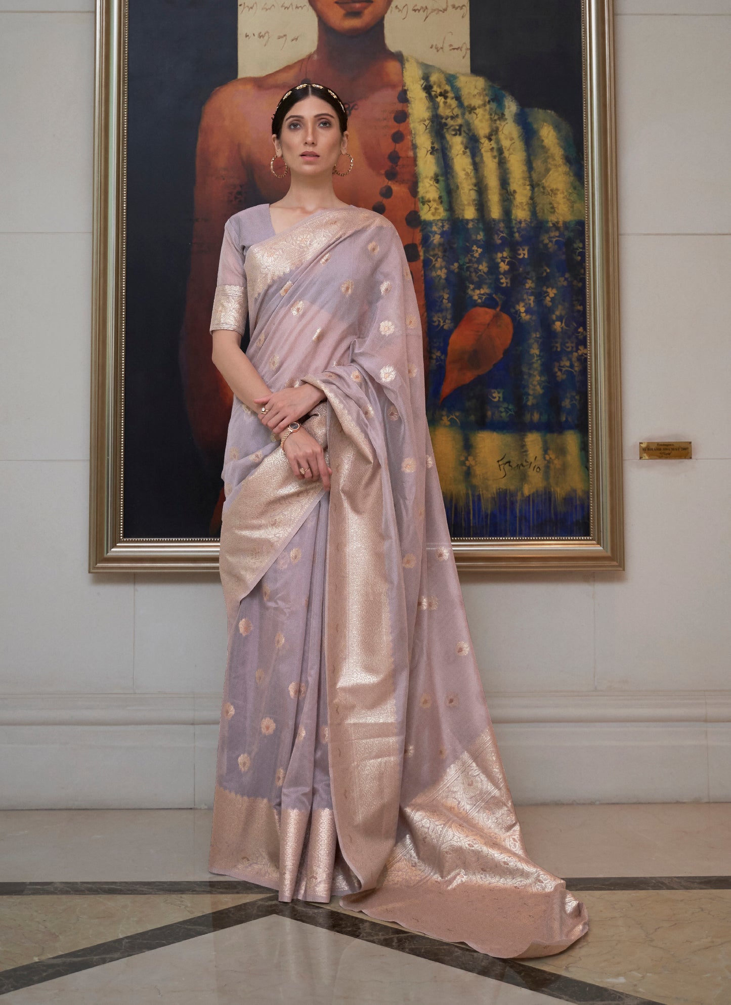 Nudish Purple Woven Banarasi Organza Saree with Zari Pallu