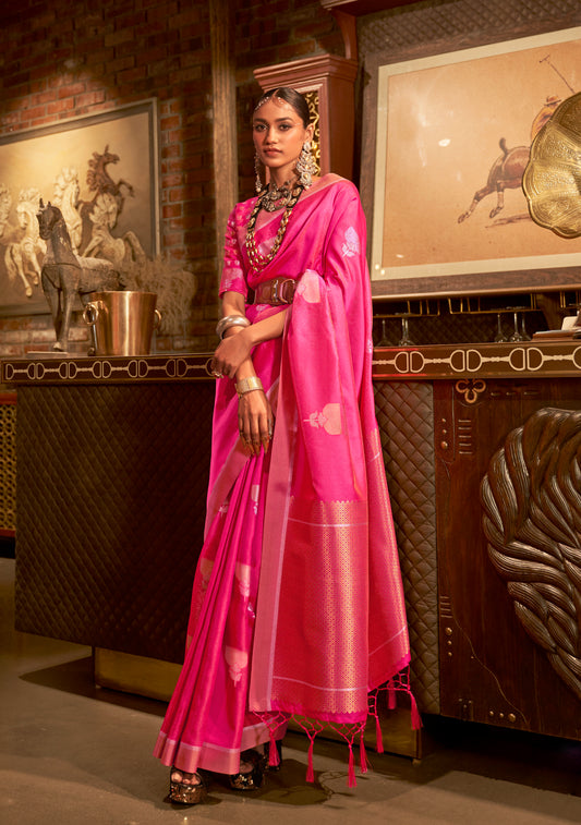 Jam Pink Designer Kanjivaram Saree With Copper Zari Pallu