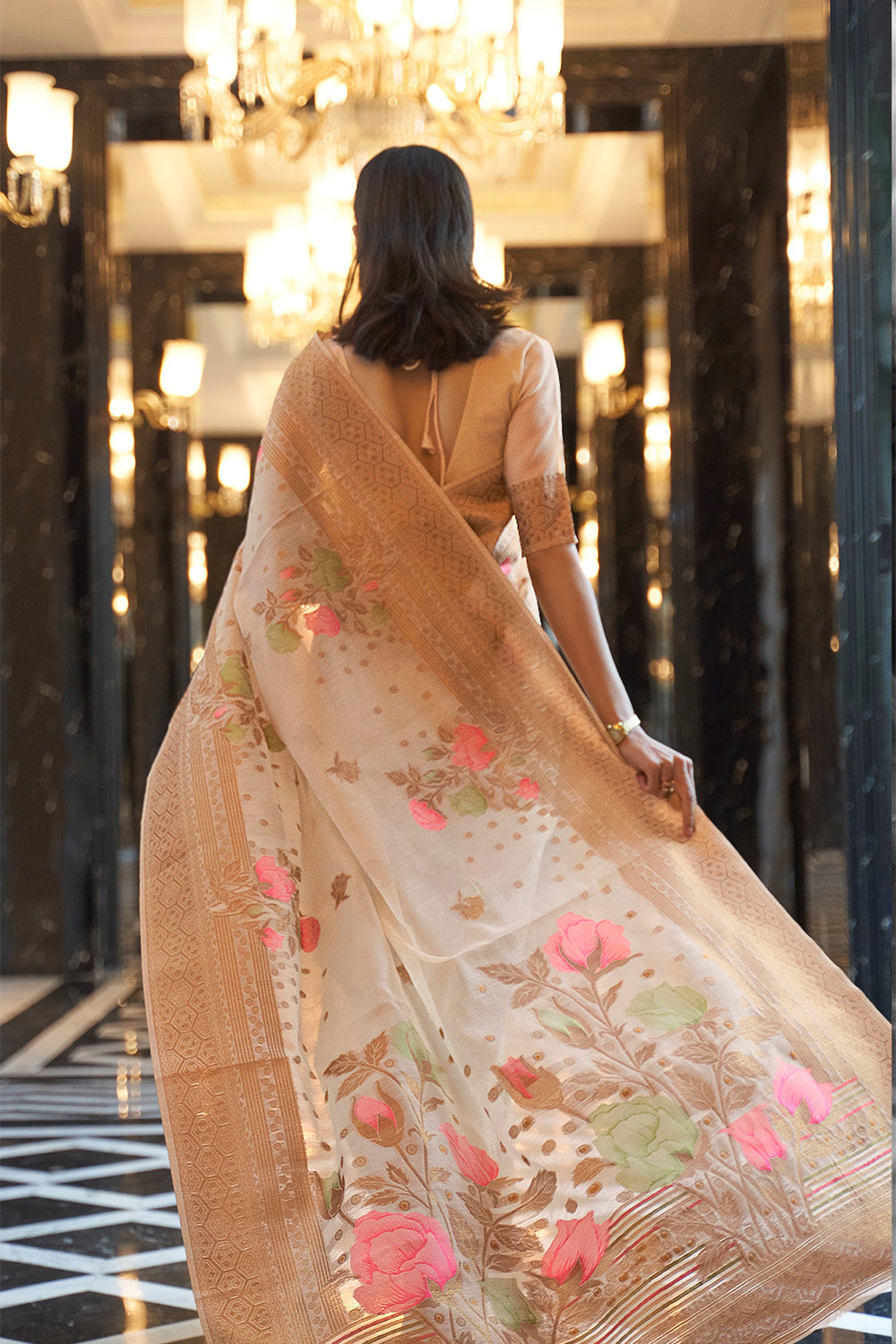 Royal Beige  Zari Woven Floral Pallu Linen Saree.