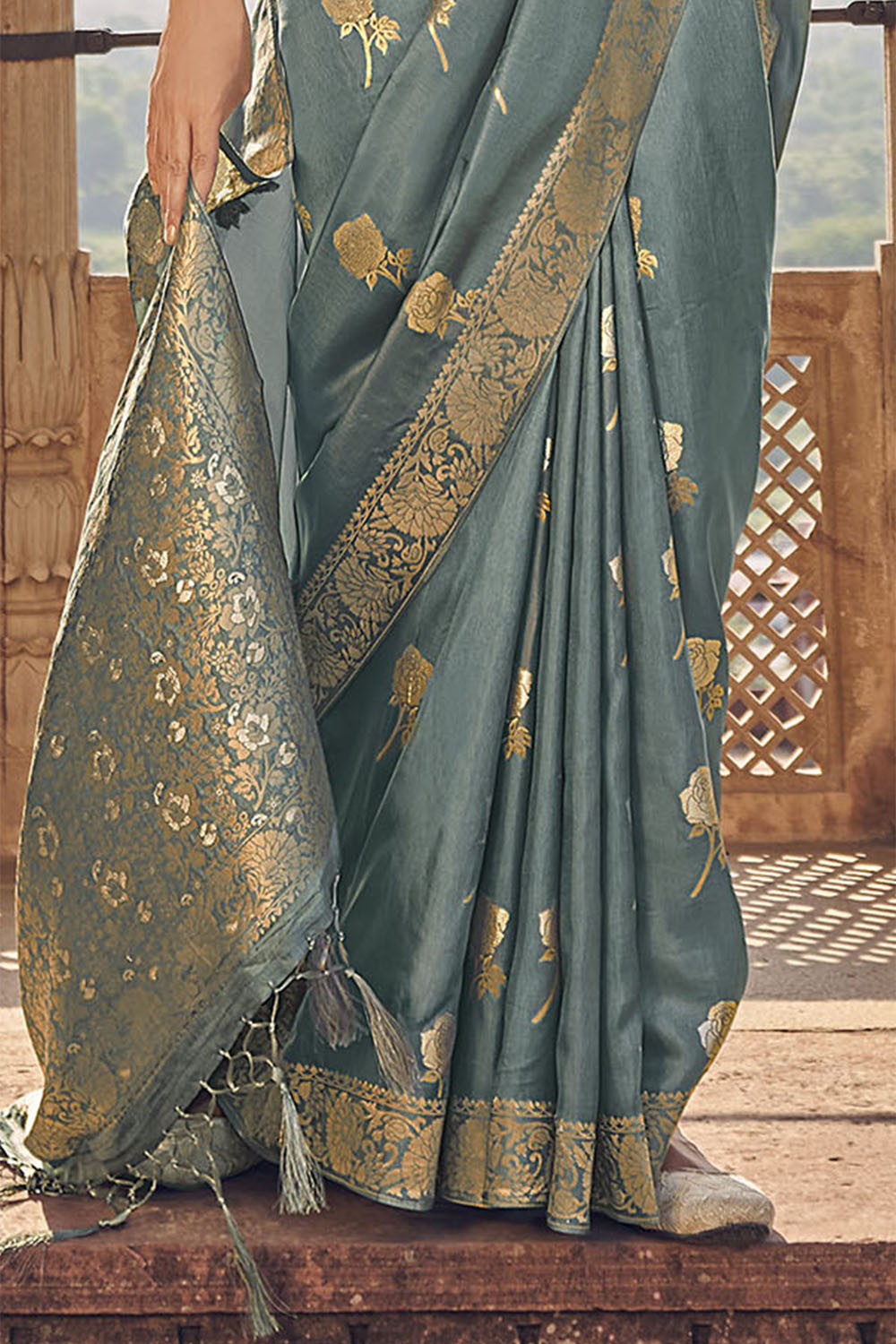 Ebony Grey Woven Banarasi Skirt Border Saree with Zari Weaving
