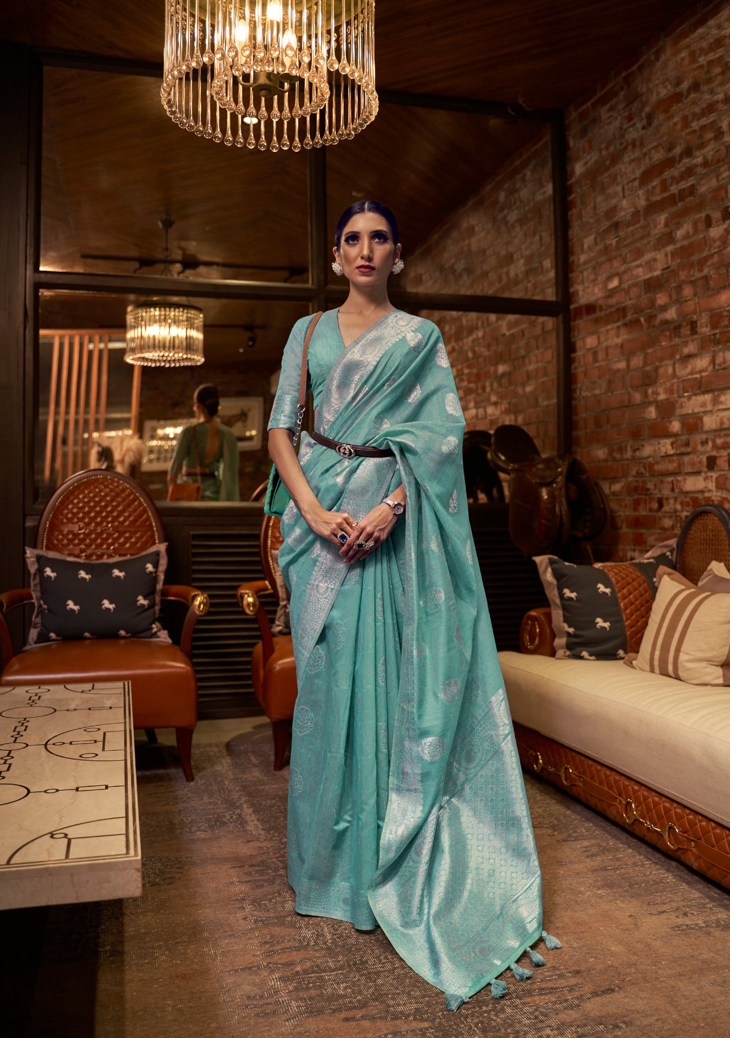 Greyish Green Lilen Silk Woven Handloom Saree For Pretty You