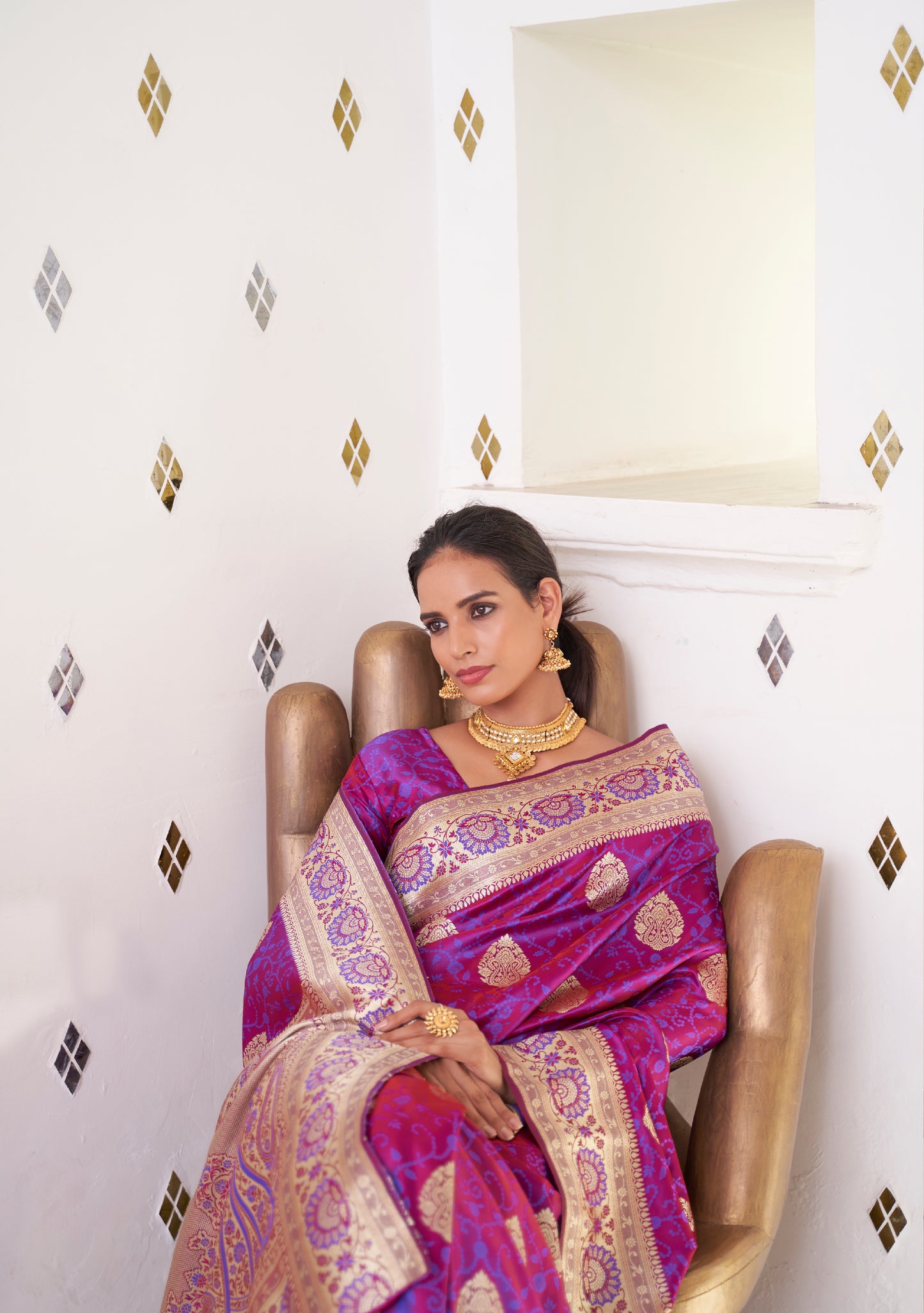 Stunning Purple  Stunning Zari Woven Kanjivaram Silk Saree