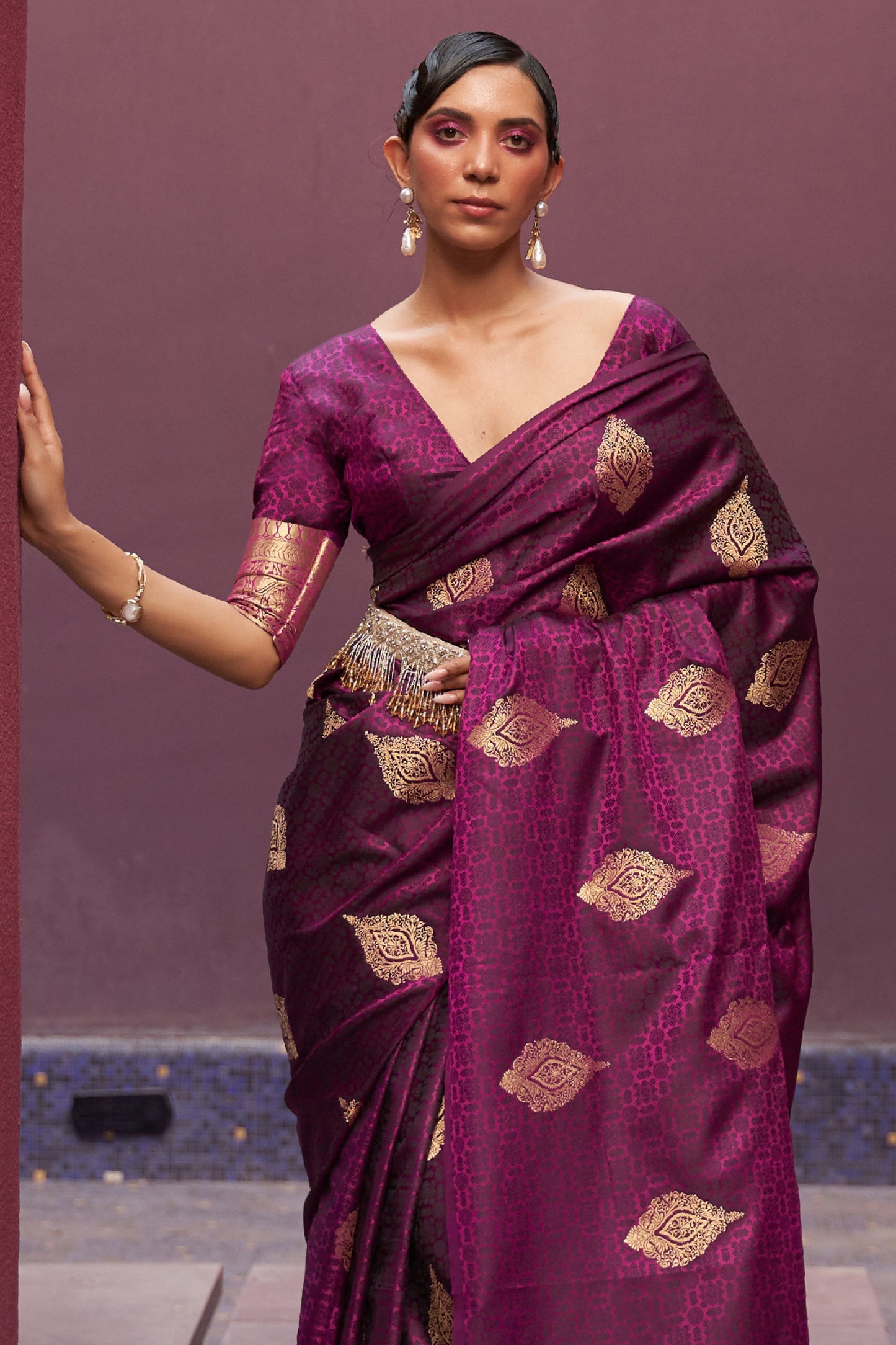 Wine Purple Kanjivaram Style Woven Silk Saree