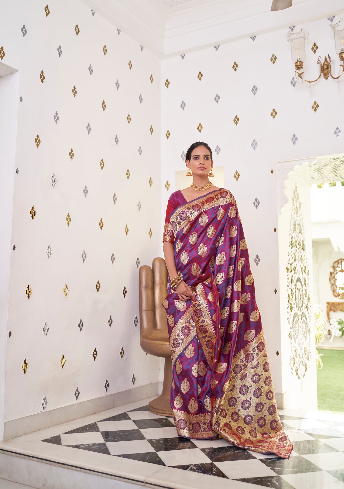 Ecru Purple  Stunning Zari Woven Kanjivaram Silk Saree