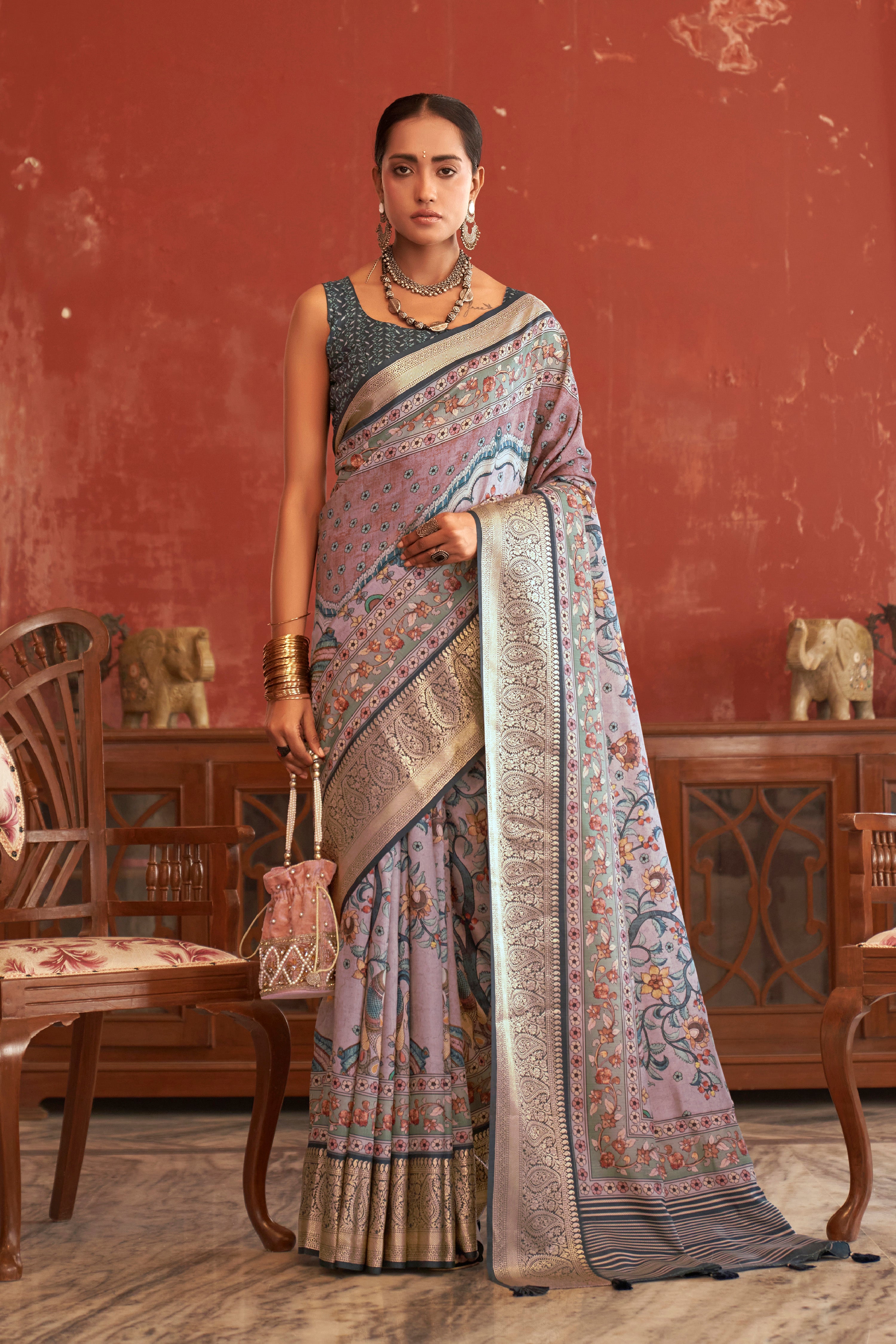 Stunning Blue Pen Kalamkari Silk Dupatta with Kanjeevaram Border – Luxurion  World